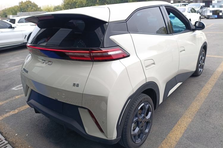 Used BYD Seagull 2025 305 km Free Version
