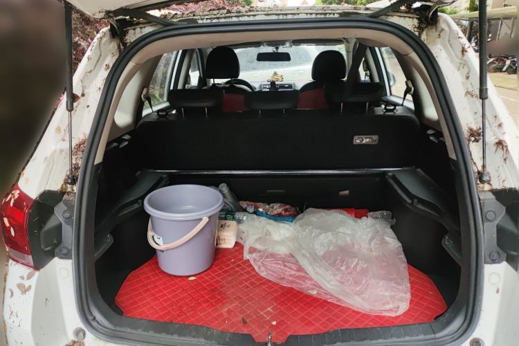 Used Haval H6 2017 Blue Label Sport Edition 1.5T Automatic Two-Wheel Drive Luxury Model Trunk