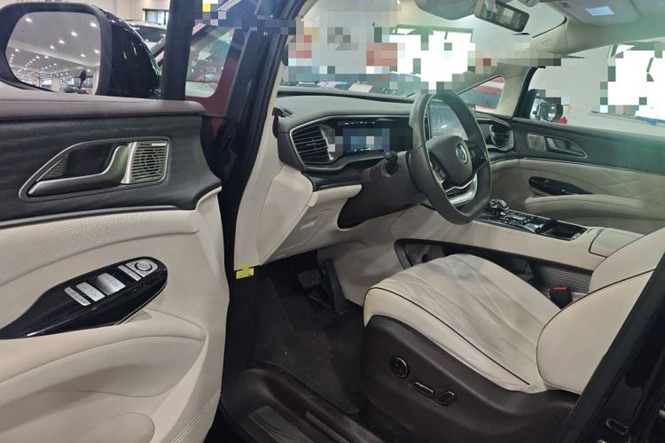 Used Denza D9 2024 DM-i 980 Four-Wheel Drive Flagship Model
