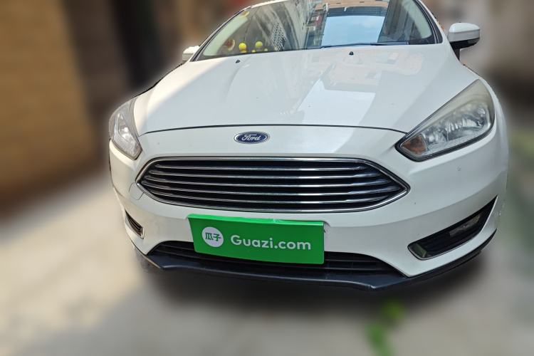 Used Ford Focus 2015 Sedan EcoBoost 125 Automatic Supreme Style Edition