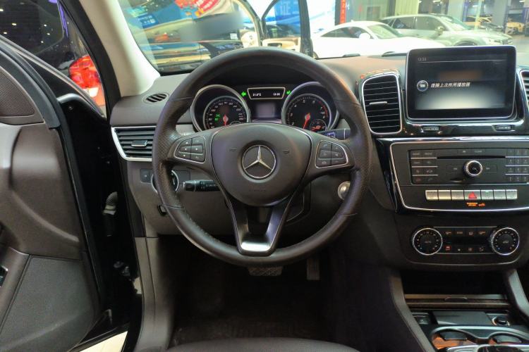 Used Mercedes-Benz GLE 2015 GLE 400 4MATIC Steering Wheel