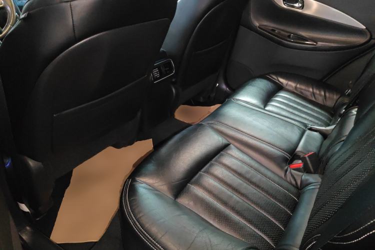 Used Infiniti QX50 2015 2.5L Comfort Edition Left Rear Seat