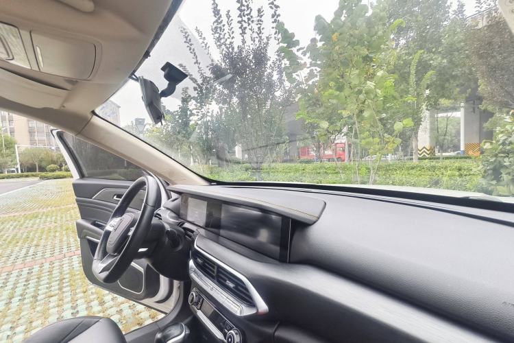 Used Bestune T77 2019 230 TID Automatic Luxury Version China VI Emission Standard
