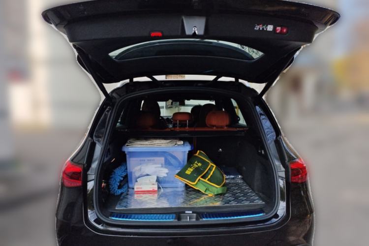 Used Mercedes-Benz GLC 2025 Refreshed GLC 300 L 4MATIC Dynamic Version 5 Seats
