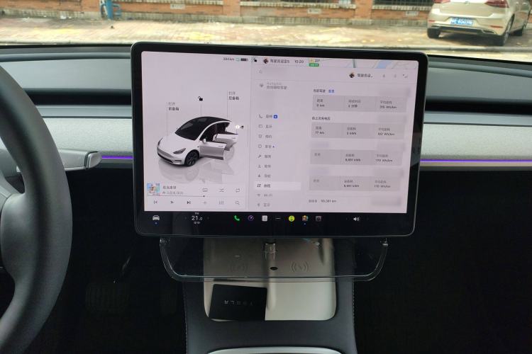 Used Tesla Model Y 2023 Long-Range All-Wheel-Drive Version
