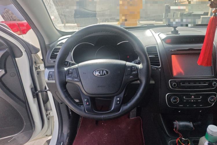 Used Kia Sorento 2013 2.4L 5-Seater Gasoline Luxury Version China IV Standard
