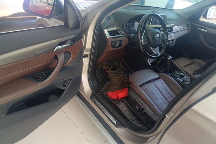 Used BMW X1 2019 sDrive18Li Premium Edition Driver Seat