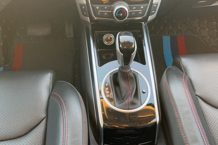 Used Zotye Domy X5 2017 Upgraded Model 1.5T CVT ZhiXian Edition
