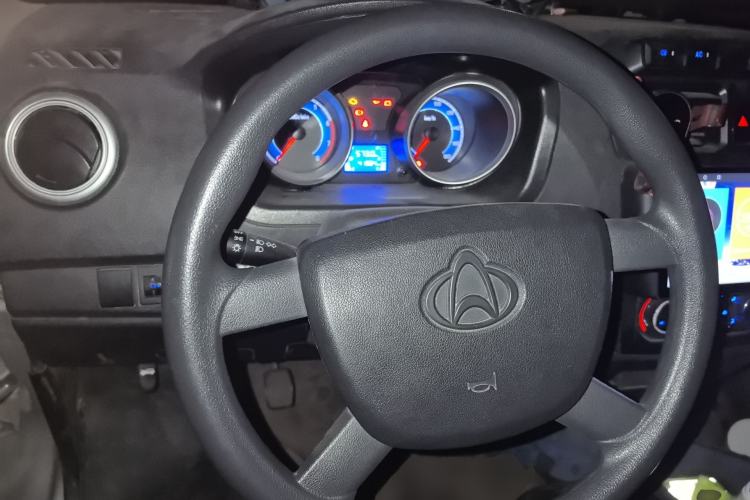 Used CHANGAN KAICHENG Ruixing M60 2020 1.5L Standard Version China VI 6-Seater DAM15KR Steering Wheel