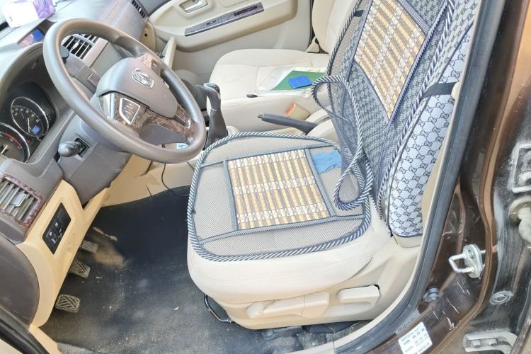 Used BAIC Weiwang M20 2014 1.5L practical type BJ415A Left Front Seat