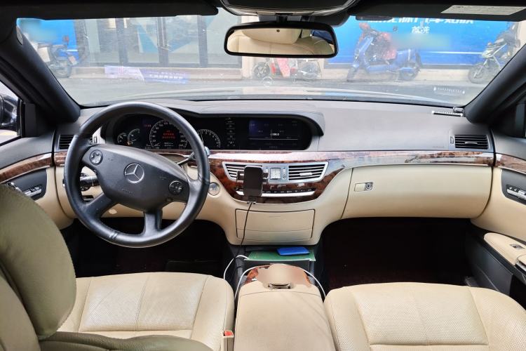 Used Mercedes-Benz S-Class 2008 S 350 L Luxury Model
