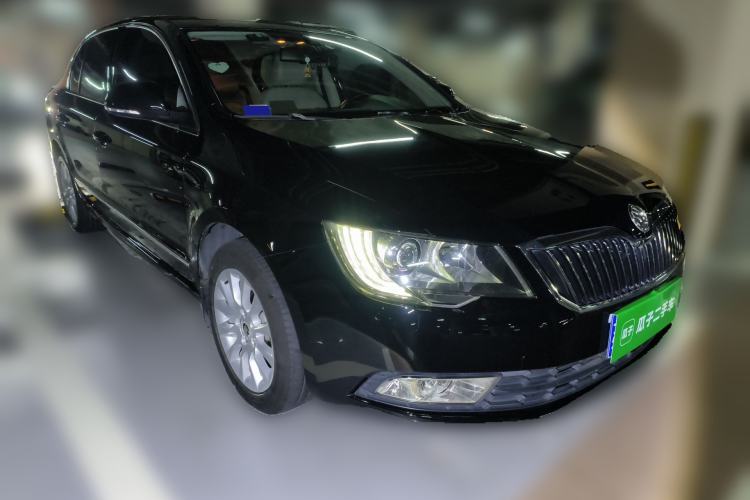 Used Skoda Superb 2013 1.8TSI Automatic MingShi Edition Front Right 45 Deg