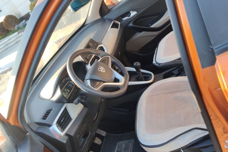 Used Baojun 510 2017 1.5L manual Comfort trim