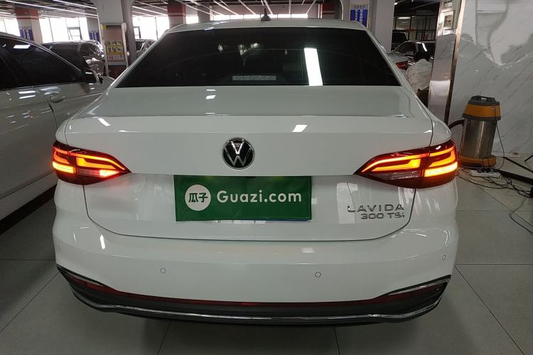 Used Volkswagen Lavida 2023 300TSI DSG Full-Comfort Edition Rear