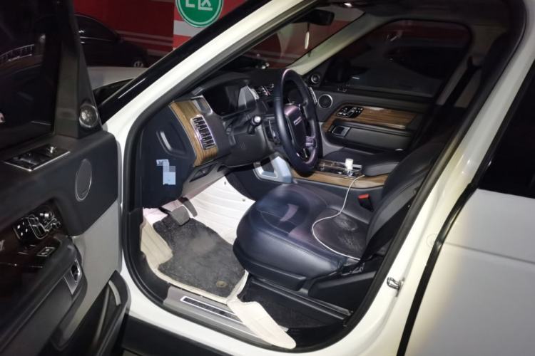 Used Land Rover Range Rover 2018 3.0 SC V6 Vogue Extended-Length Model
