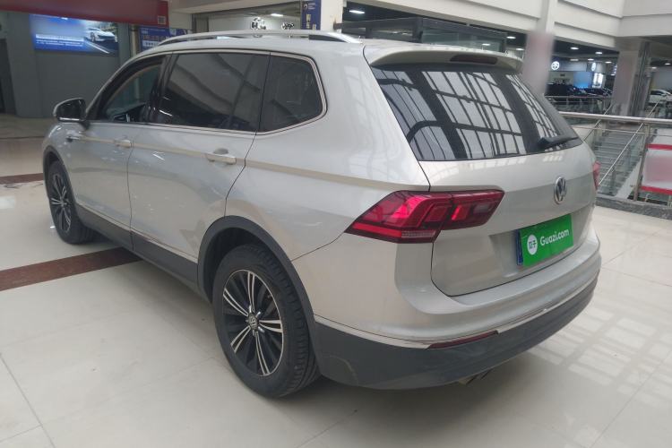 Used Volkswagen Tiguan L 2019 330TSI Automatic Two-Wheel Drive Panoramic Comfort Edition China VI Standard