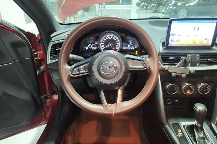 Used Mazda CX-4 2018 2.0L Automatic Two-Wheel Drive Blue Sky Dynamic Version China V Standard
