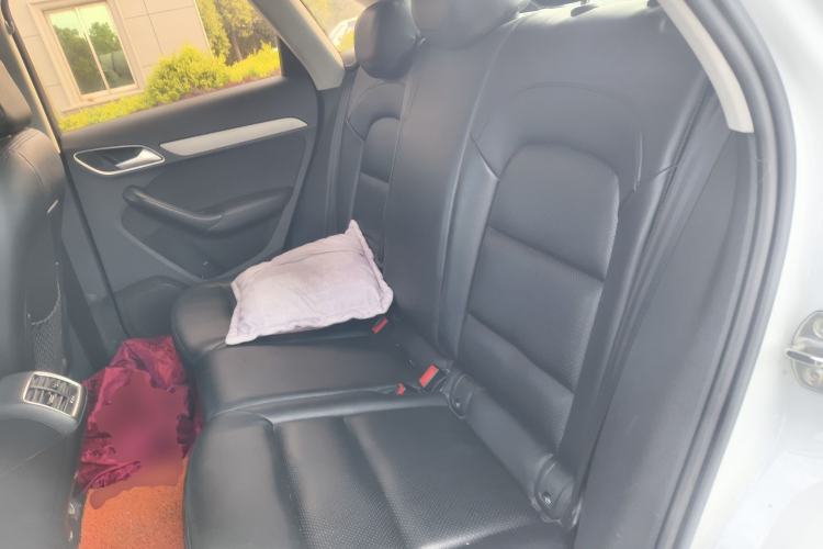 Used Audi Q3 2015 30 TFSI Ambition Edition Left Rear Seat