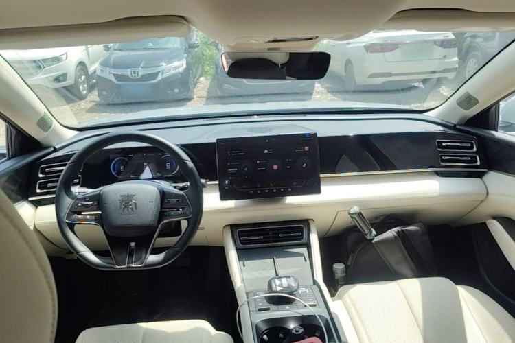Used BYD Qin L 2024 DM-i 80KM Beyond Model

