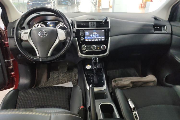 Used Nissan Tiida 2016 1.6L CVT Smart Drive Edition Center Console