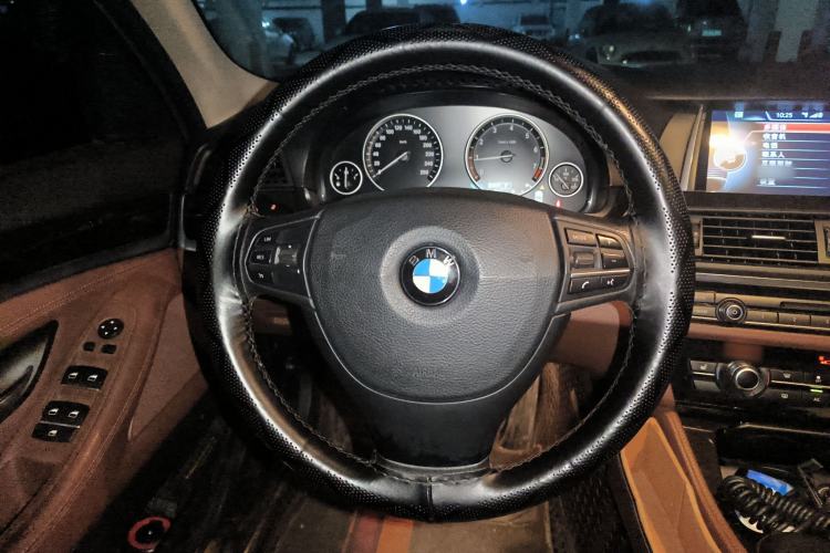 Used BMW 5 Series 2014 525Li Leading Model