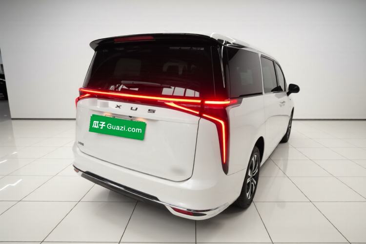 Used SAIC MAXUS Dajia 9 2024 Standard Range Executive 7-Seater Version
