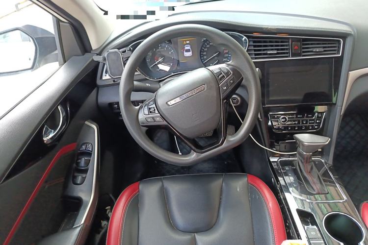 Used Venucia D60 2019 1.6L XL CVT Smart Connect Elite Edition