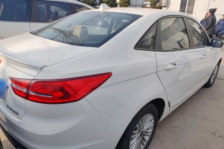 Used Ford Escort 2017 Revised Version 1.5L Manual Comfort Edition
