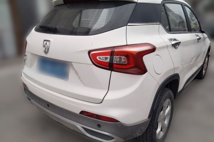 Used Baojun 510 2017 1.5L manual Comfort trim Rear Right 45 Deg