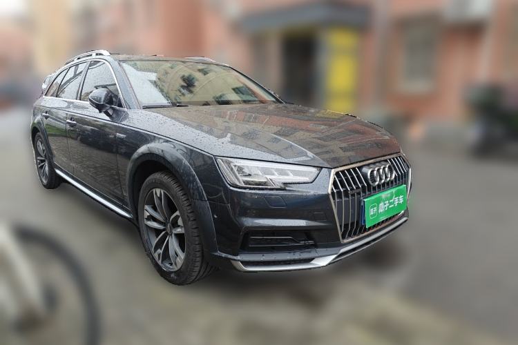 Used Audi A4 2017 45 TFSI allroad quattro Sport model Front Right 45 Deg