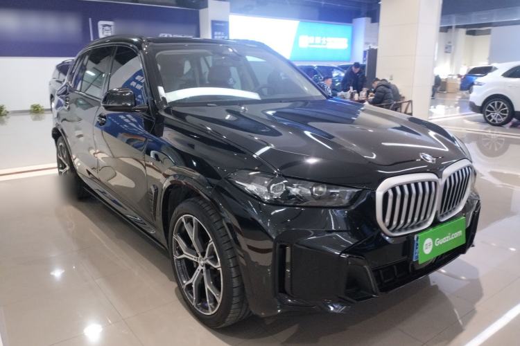 Used BMW X5 2023 xDrive 30Li Luxury M Sport Night Edition Package