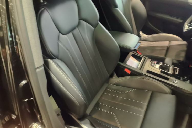 Used Audi Q5L 2024 40 TFSI Fashion Dynamic Model
