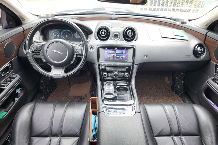 Used Jaguar XJ 2016 XJL 3.0 SC Two-Wheel-Drive Elegant Business Edition
