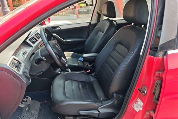 Used Skoda Rapid Spaceback 2014 1.6L Automatic Enjoyment Edition