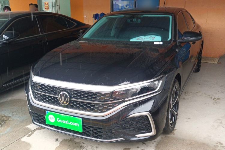 Used Volkswagen Passat 2024 330TSI Starry Elite Edition