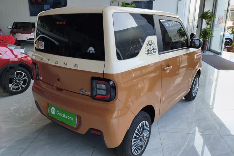 Used Geely Galaxy Panda 2024 Panda Mini 200km Endurance Bear Rear Right 45 Deg