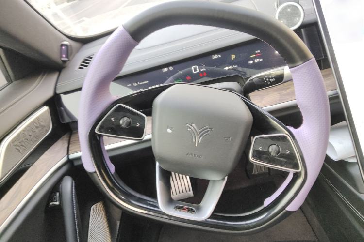 Used NETA S 2022 Extended-Range Version 1160 km Range Rear-Wheel Drive Mid-Grade
