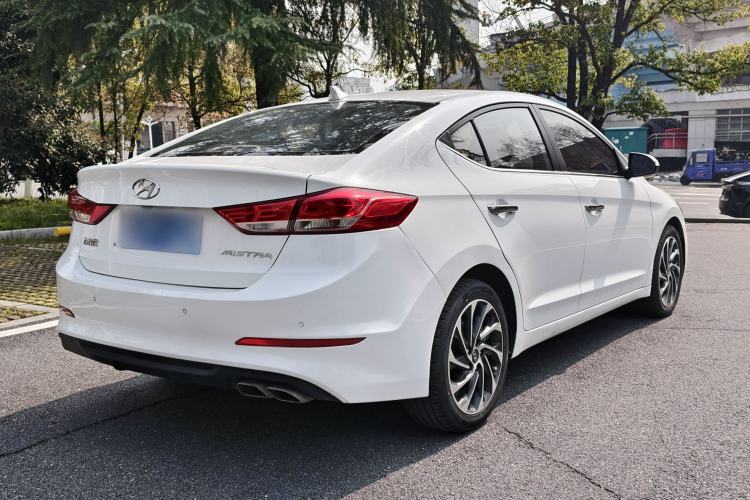 Used Hyundai Elantra (6th Generation / Lingdong) 2019 1.4T Dual-Clutch Xuan Dong · Dynamic Model
