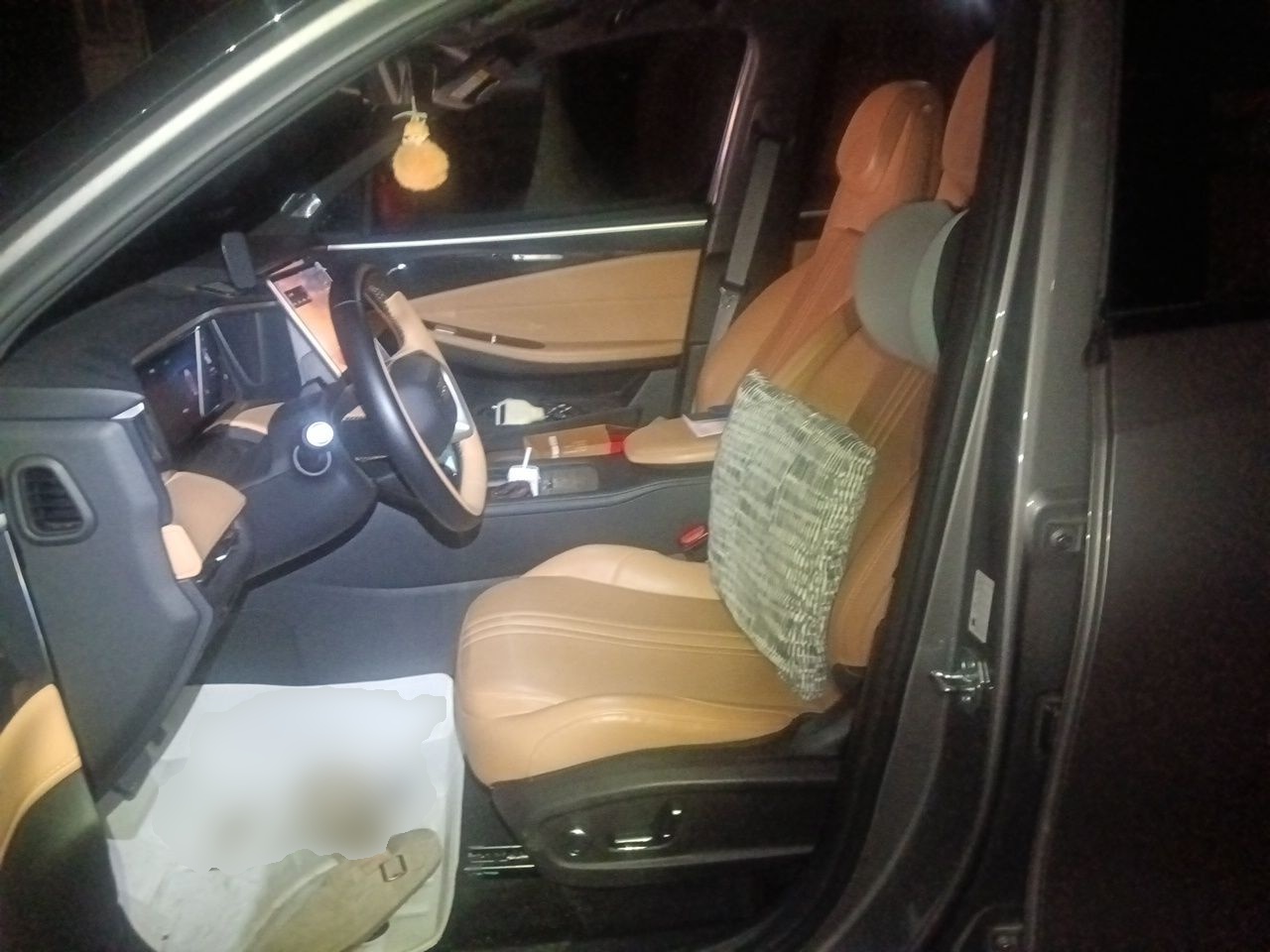 Geely Galaxy L7 2023 1.5T 115 km Starship — снимка 15