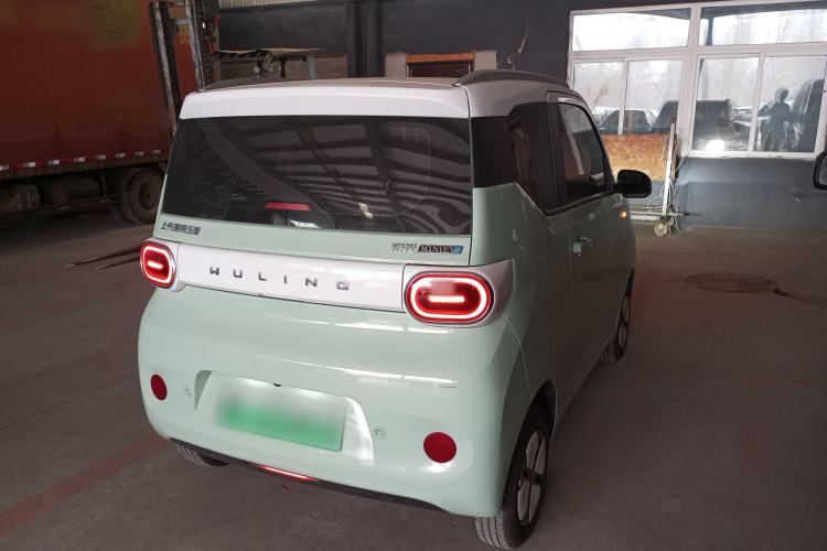 Used Wuling Hongguang MINIEV 2024 3rd Generation 215km Advanced Version Rear Right 45 Deg