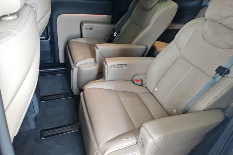 Used Li Auto MEGA 2025 Home Family Special Edition Left Rear Seat