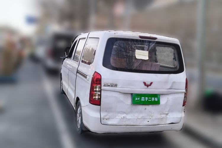 Used Wuling Hongguang V 2019 1.5L Enjoyment Version China VI LAR