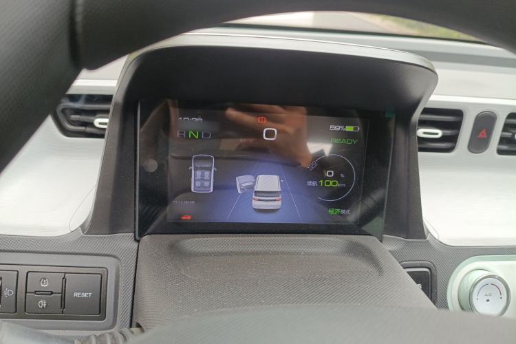 Used Wuling Hongguang MINIEV 2021 Macaron Premium Model – Lithium Iron Phosphate