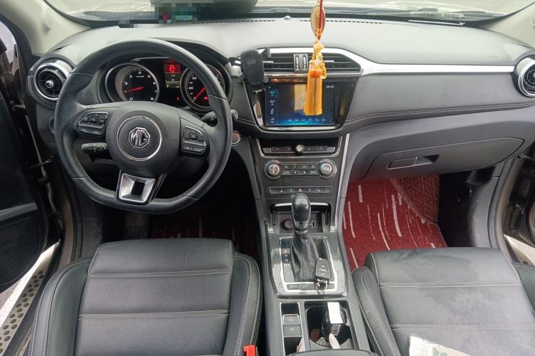 Used MG GS 2017 20T Automatic Prestige Edition Center Console