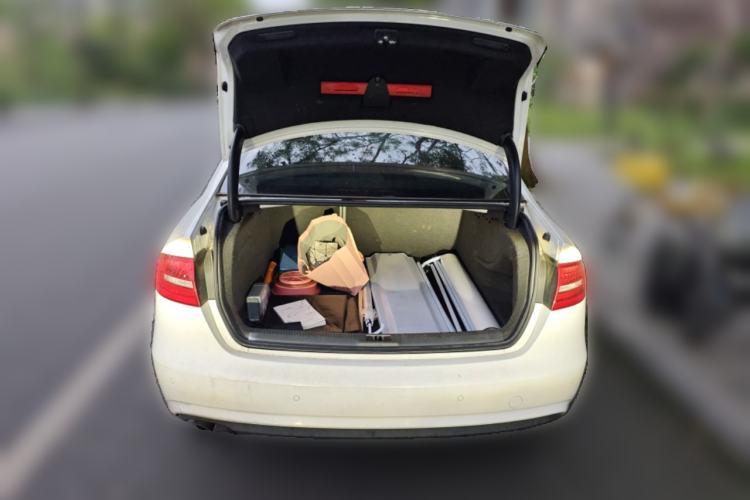 Used Audi A4L 2013 35 TFSI Automatic Standard Model Trunk