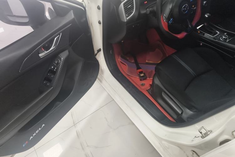 Used Mazda Mazda 3 Axela 2017 Sedan 1.5L Automatic Luxury Model Emission Standard China V