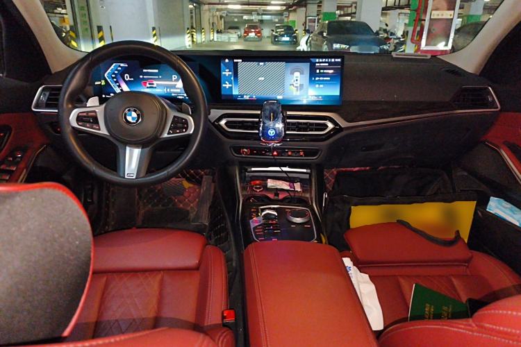 Used BMW 3 Series 2023 325Li M Sport Package Center Console