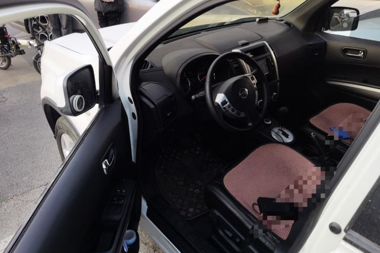 Used Nissan X-Trail 2012 2.5L CVT Luxury Edition 4WD
