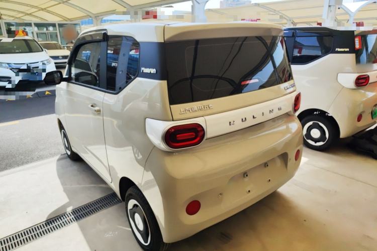 Used Wuling Hongguang MINIEV 2024 3rd Generation 215km Youth Edition Rear Left 45 Deg