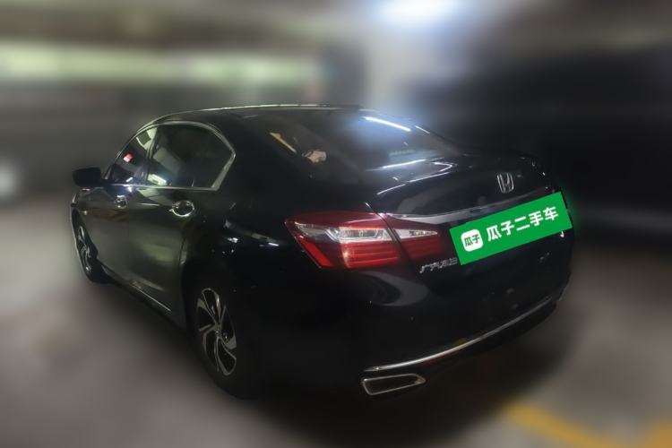 Used Honda Accord 2016 2.0L Comfort Edition Rear Left 45 Deg